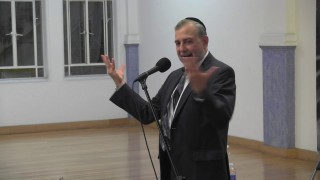 Rab Abraham Tobal hablando sobre la vida y la muerte en el judaísmo 1/4